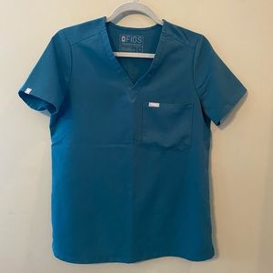 Figs Catarina One Pocket Scrub Top in Caribbean